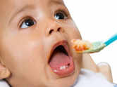 Baby led weaning vs spoon feeding? Is there a better choice?