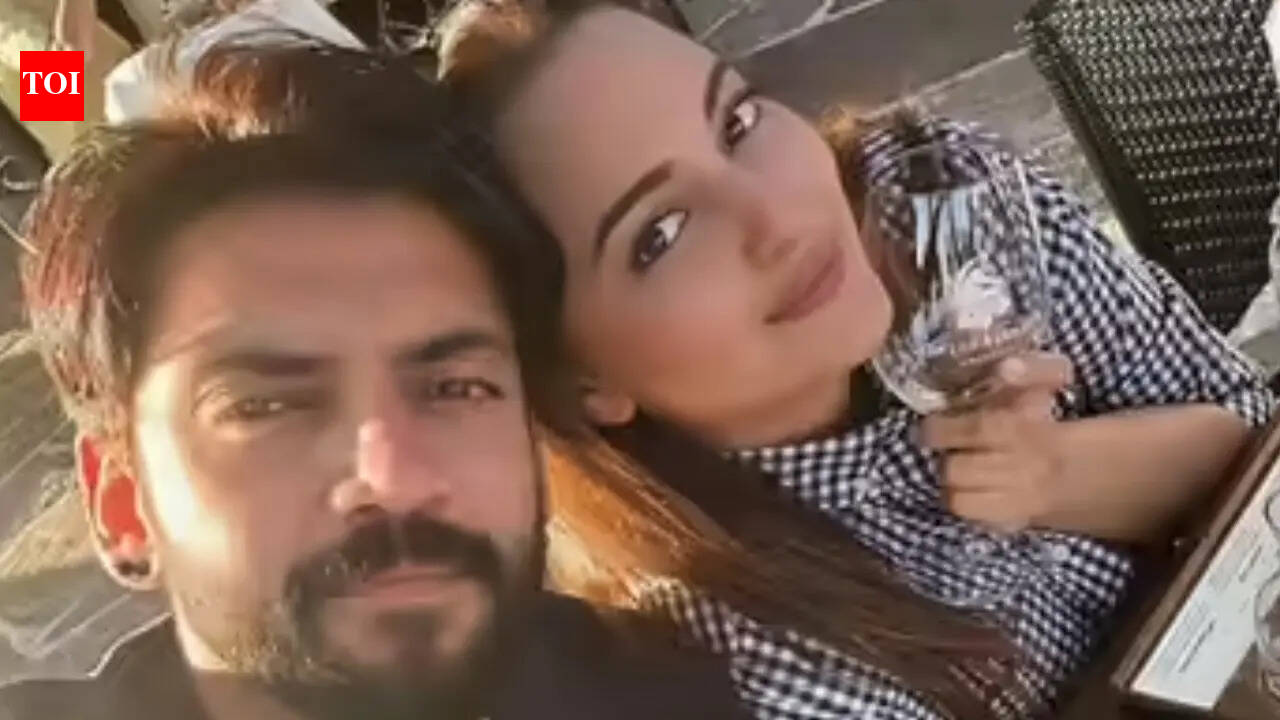 Sonakshi Sinha and Zaheer Iqbal’s playful 'Melody' video wins internet; Fans call it adorable