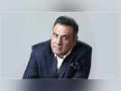 Boman gets emotional recalling his meeting with Dharmendra