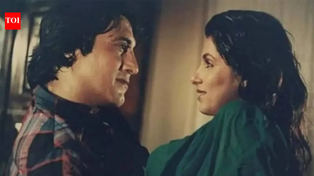 When Vinod Khanna allegedly lost control, didn't stop kissing Dimple Kapadia even after Mahesh Bhatt said 'cut', leaving her shocked