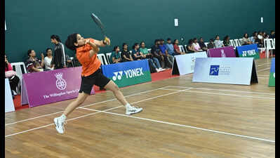  Gowtham Hari rallies to win; seeded players on track