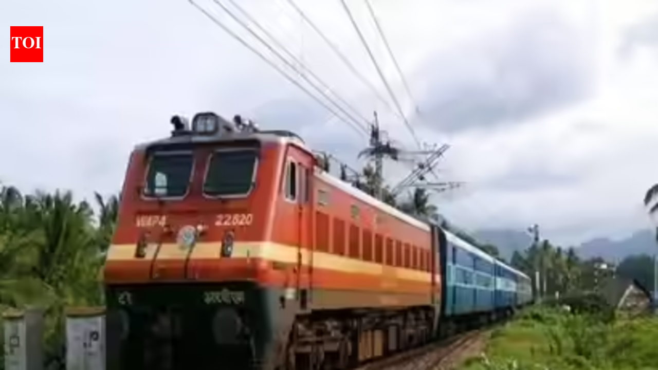 Kishan, Vaishnaw review progress on railway projects in T’gana