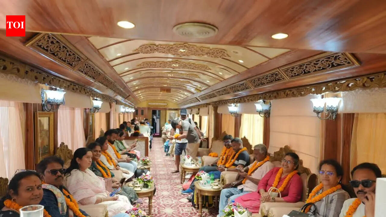 Palace on Wheels reaches Jaipur with first full charter in May