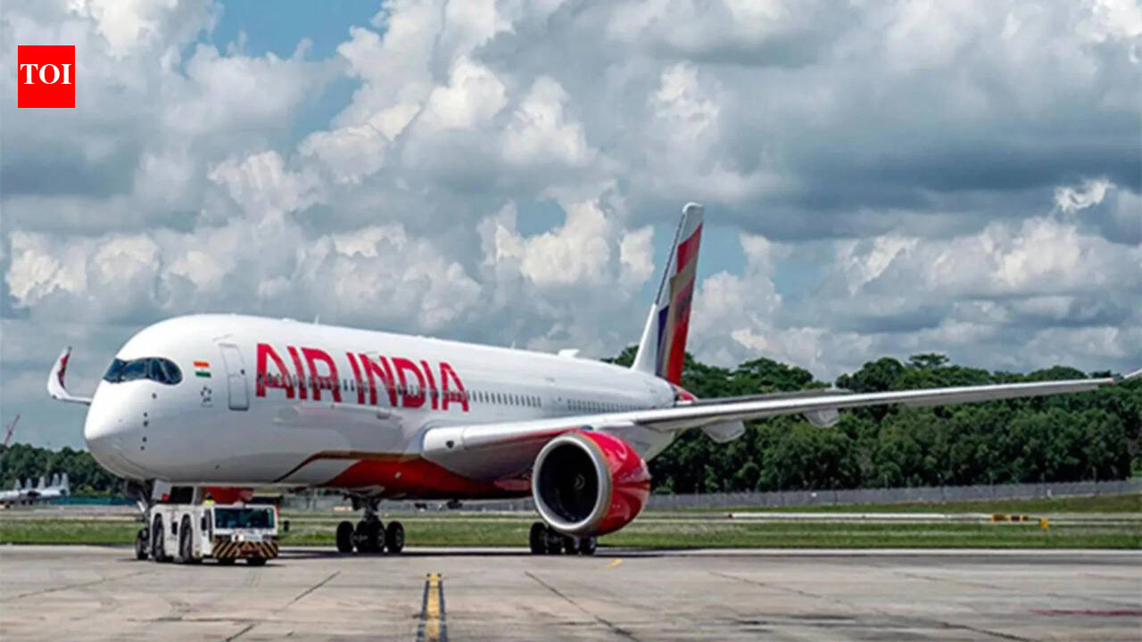Fire scare on B'luru-Delhi Air India flight: Pilots declare full emergency; all onboard safe
