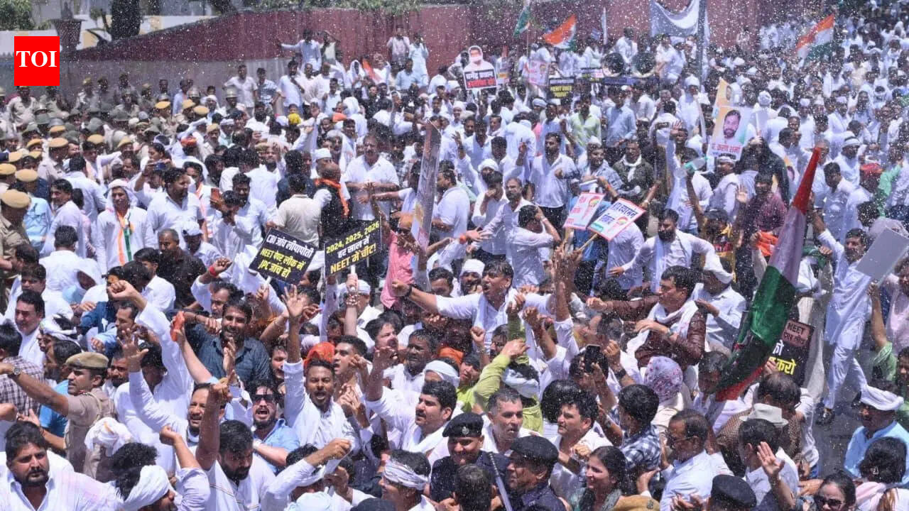 Cong protests over NEET paper leak; police use water cannons to stop march