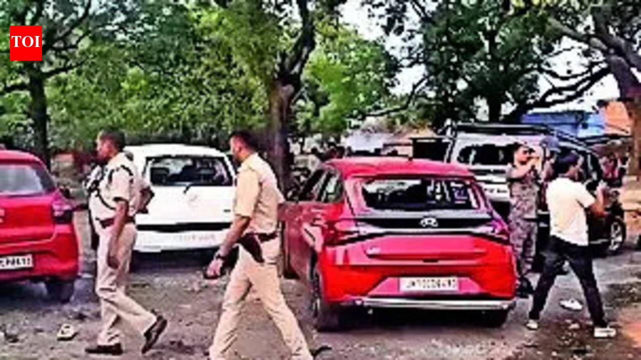 1 dead in clash over illegal coal trade in Dhanbad, 9 arrested
