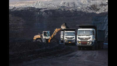 46 camps to equip mineral transport vehicles with tracking systems