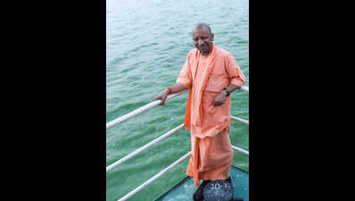  CM Yogi