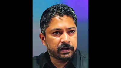 Parab douses RG’s ‘uzzo’ as he quits party and politics