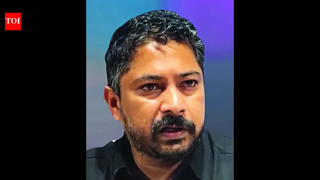 Parab douses RG’s ‘uzzo’ as he quits party and politics