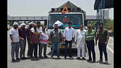 Transporters launch 3-day strike, halt Delhi-bound trucks at border points