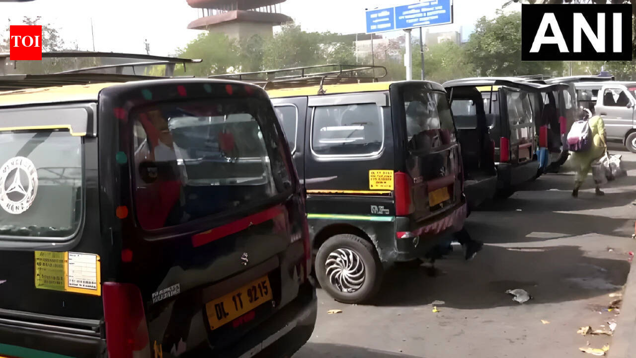 Strike has little impact on daily commuters as cabs &amp; autos run