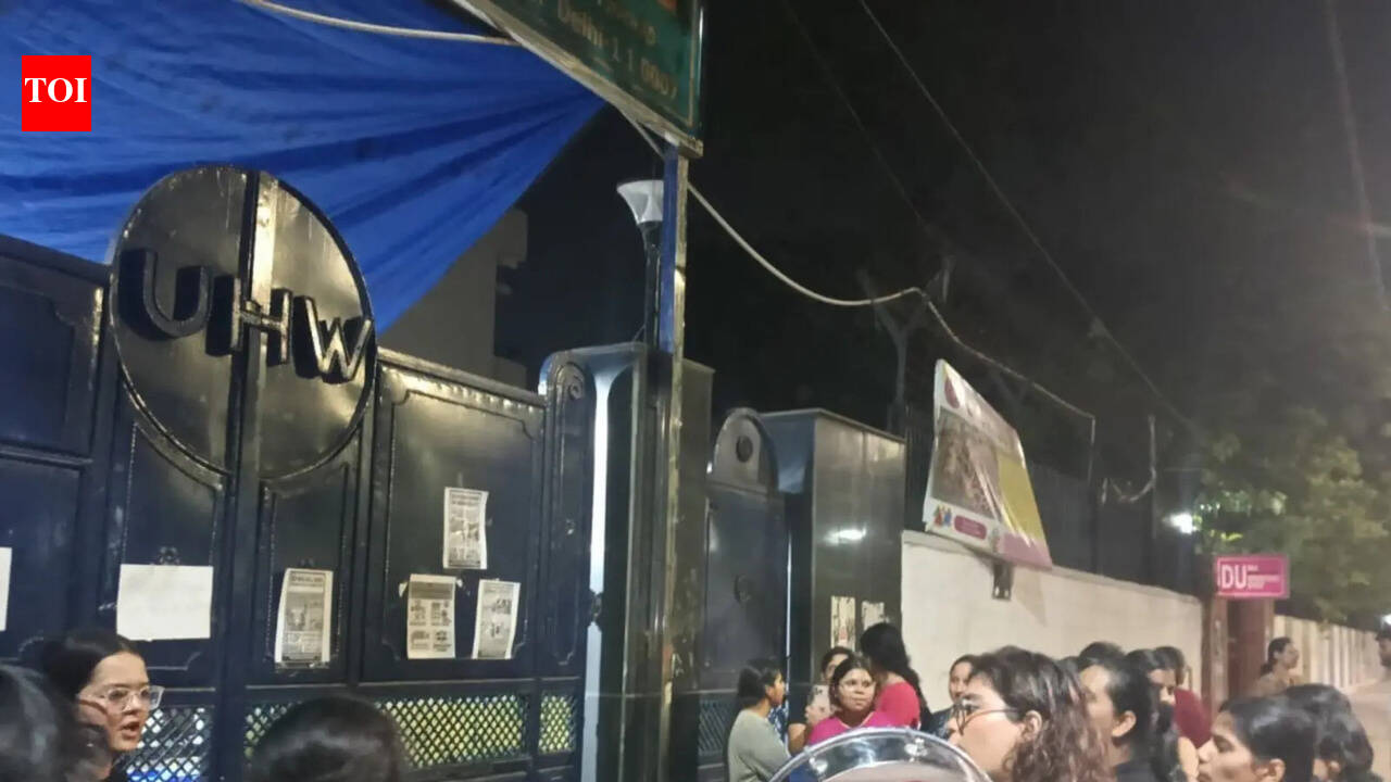 Delhi University women’s hostel residents hold sit-in protest over 'forced evictions', 'extortion'
