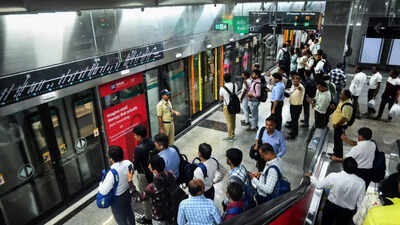 Mumbai Metro 3 services hit during peak hours; several office-goers left stranded