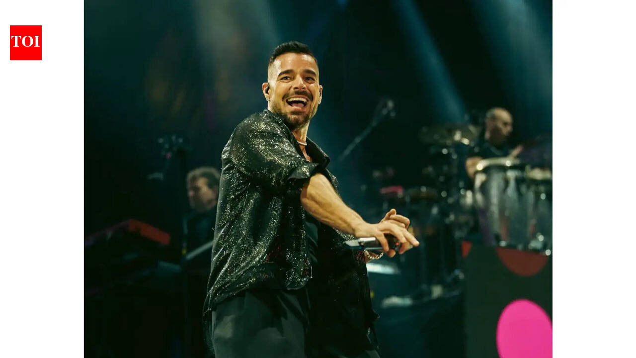 Ricky Martin safe after tear gas scare at Montenegro concert; Singer returns to stage and continues show