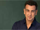Ronit Roy issues stern WARNING to scammers impersonating him