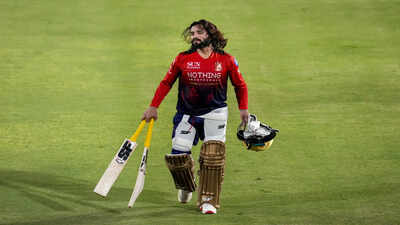  Predicted playing XI, head-to-head, pitch report, Hyderabad weather update