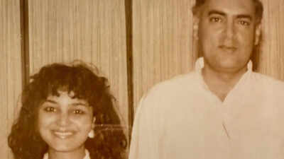 Alisha Chinai shares RARE photo and personal letter from Rajiv Gandhi; Calls it an ‘Epic moment’