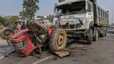 Tractor-truck collision in UP's Kannauj kills 3, injures 1