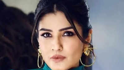  Raveena Tandon reveals what she would tell her 16-year-old self