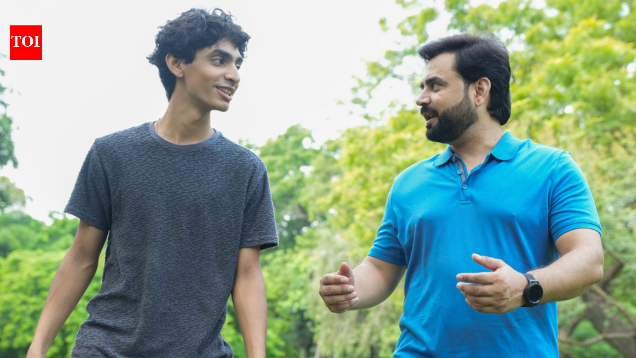 5 विज्ञान-समर्थित तरीके जिनसे माता-पिता बच्चे का आत्मविश्वास बढ़ा सकते हैं