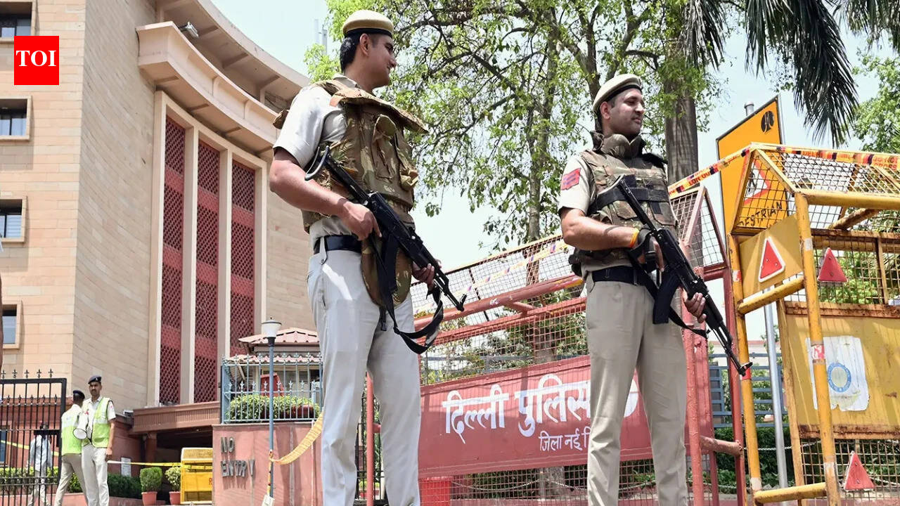 Delhi Police steps up security arrangements across capital ahead of Bakrid