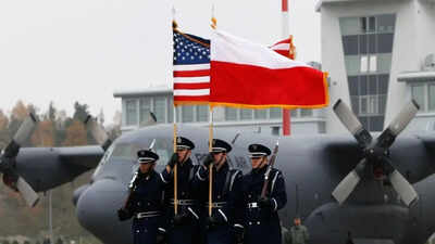 Trump to send 5,000 additional troops to fortress Poland to further strengthen Nato's eastern flank