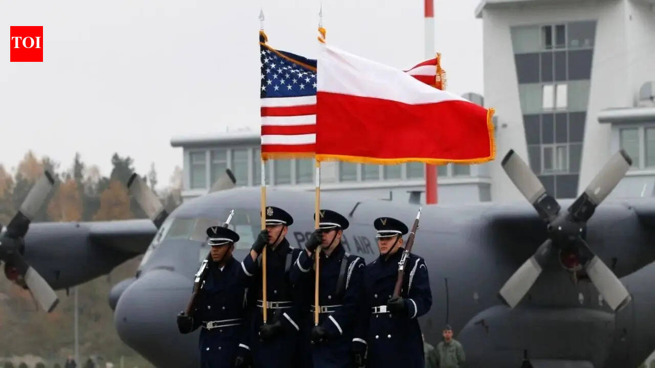 Trump to send 5,000 additional troops to fortress Poland to further strengthen NATO's eastern flank