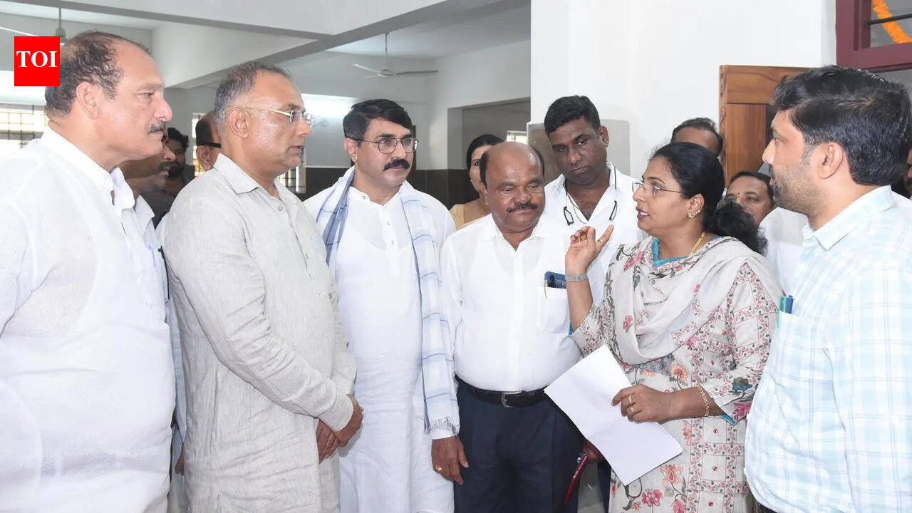 District min inaugrates post-matric hostel for boys in city