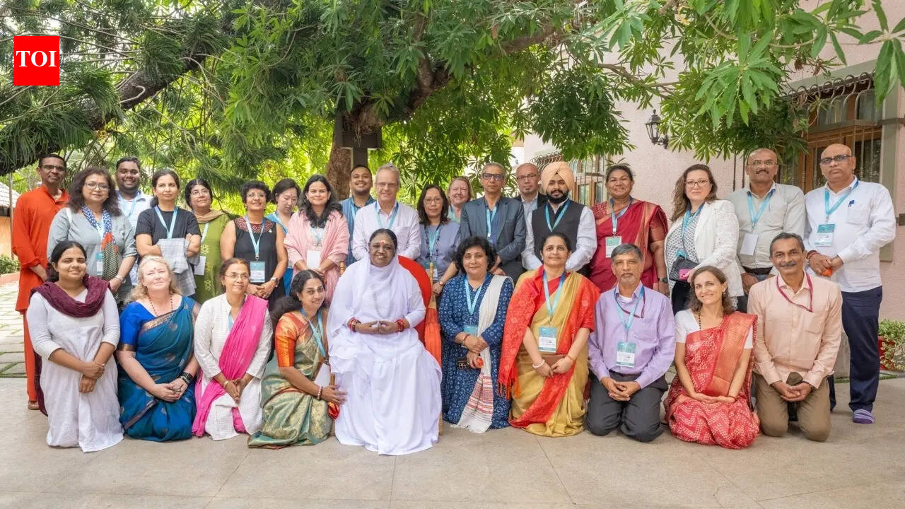 UNESCO Chairs gather at Amrita for South Asia Round Table discussions