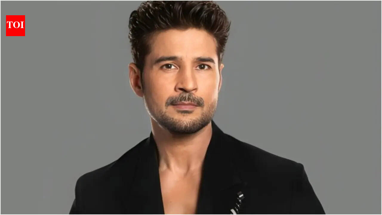 Rajeev Khandelwal recalls how his family broke stereotypes around women’s clothing