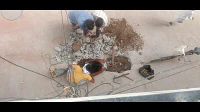 Residents of Jaipur’s Nandpuri protest contaminated water supply