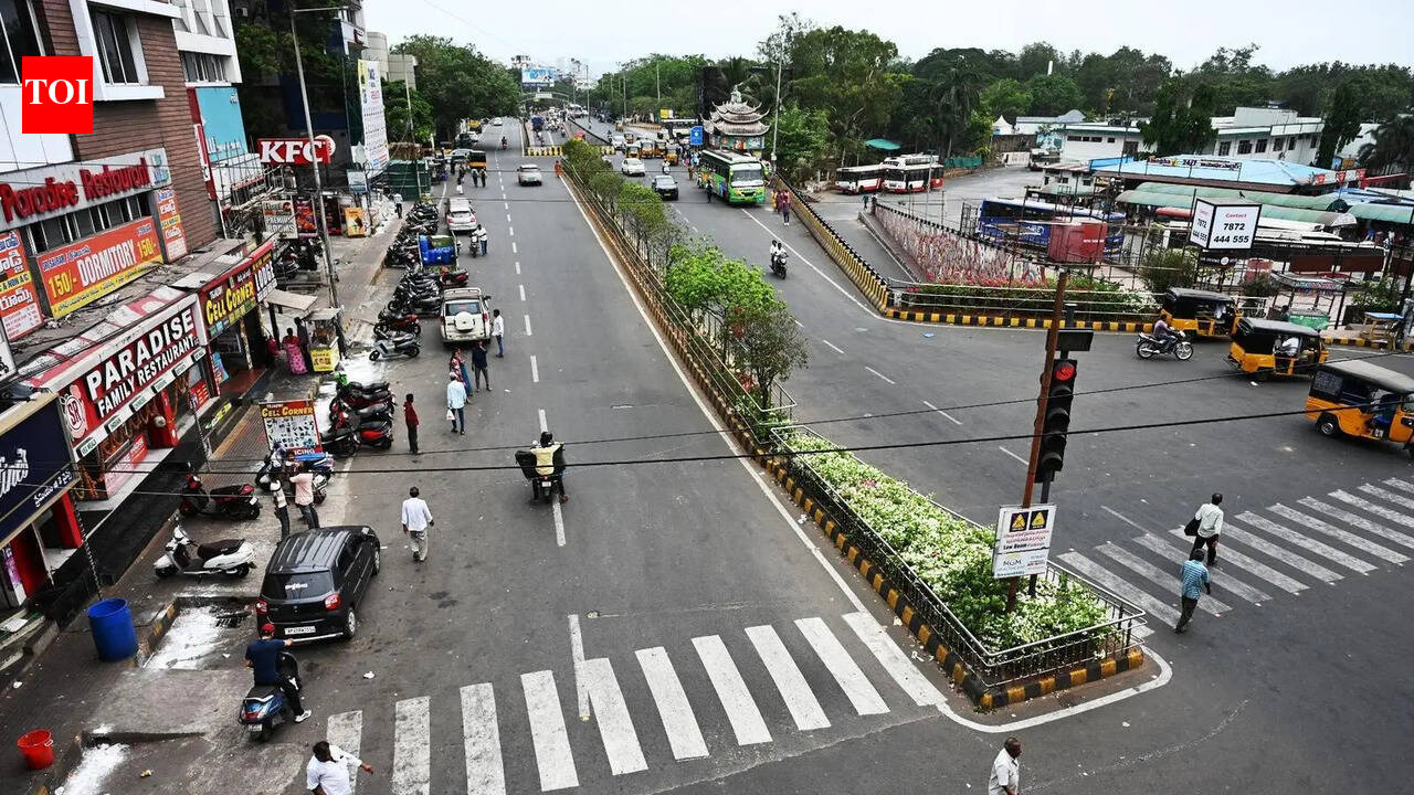 Heatwave grips coastal AP; thunderstorms cool Rayalaseema by up to 8°C