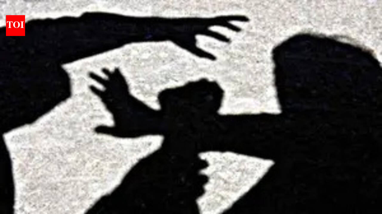 SSC aspirant alleges rape, knife attack