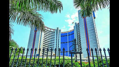 MCD claims lapse in cleaning of drains by PWD in east Delhi
