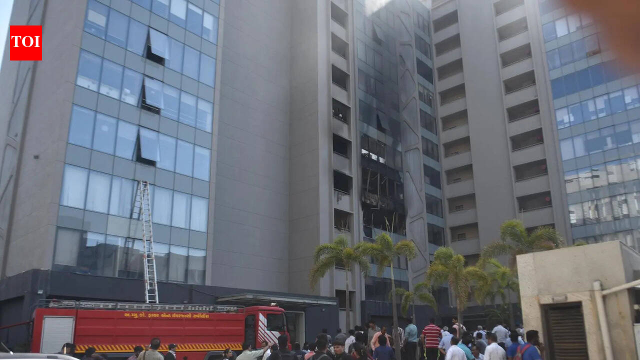 Ahmedabad: Fire breaks out in building on SG Highway, 100 rescued