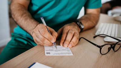 30 doctors took bribe, but government sends only 27 names for action