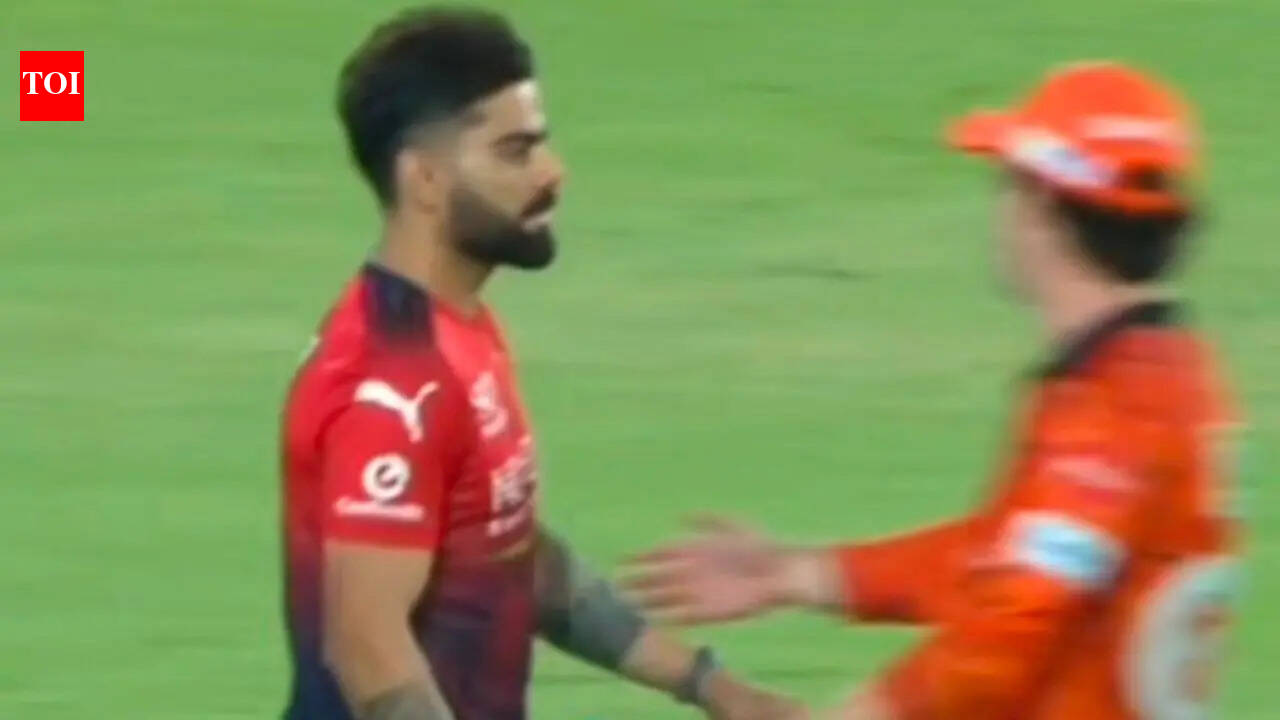 No handshake! Virat Kohli completely ignores Travis Head after RCB vs SRH IPL 2026 game - Watch