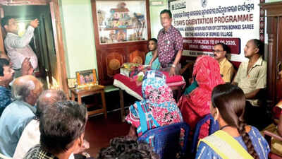 Odisha govt starts training drive to revive Bomkai weave