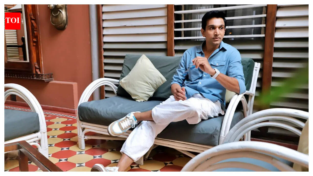 Prep is the most difficult part in monodramas: Pratik Gandhi