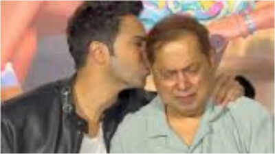  David Dhawan gets emotional and HUGS Varun Dhawan at 'Hai Jawani Toh Ishq Hona Hai' trailer launch
