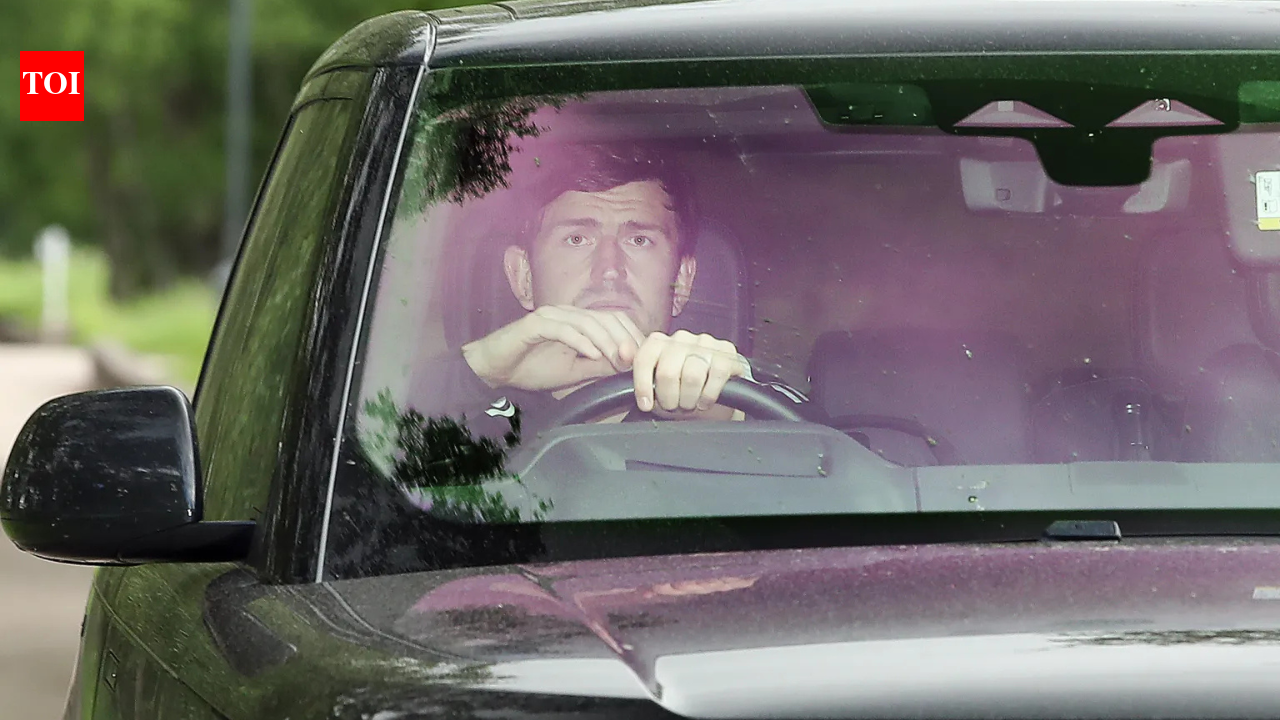 Harry Maguire looks devastated after Thomas Tuchel snubs Manchester United star from England FIFA World Cup squad