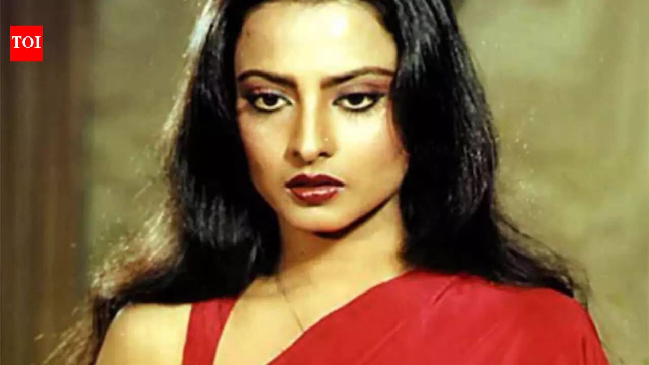 When Rekha admitted being in love with Amitabh Bachchan: 'Why should I be singled out?'