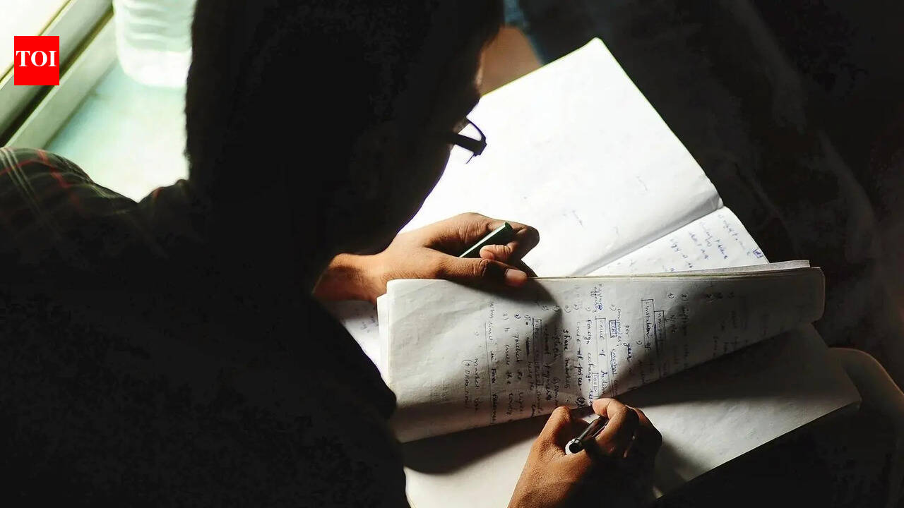 Authorities step up security, heat safeguards ahead of UPSC exam