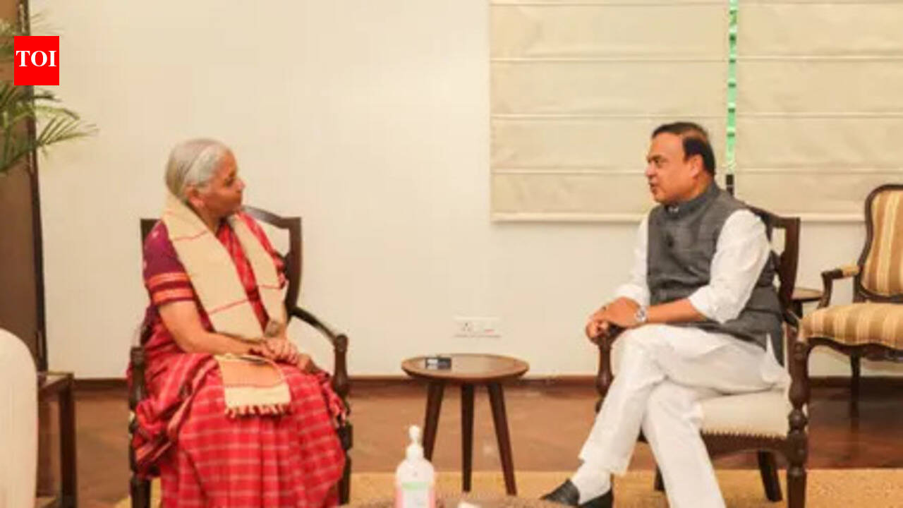 Assam CM, finance min discuss state’s economic expansion