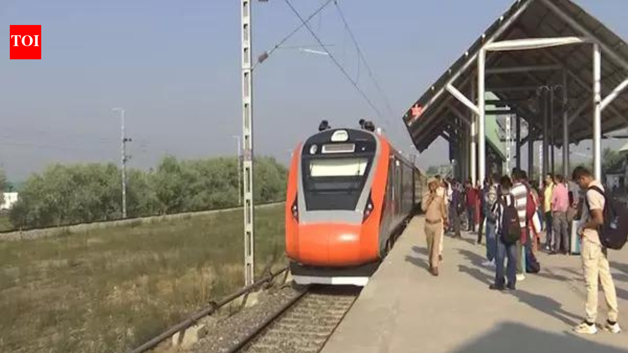 Jammu-Srinagar Vande Bharat crosses 1 lakh passenger mark in just 22 days