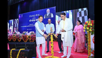 220 appointment letters distributed at Rozgar Mela in Jhansi
