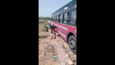 Low-floor buses run out of diesel mid-route