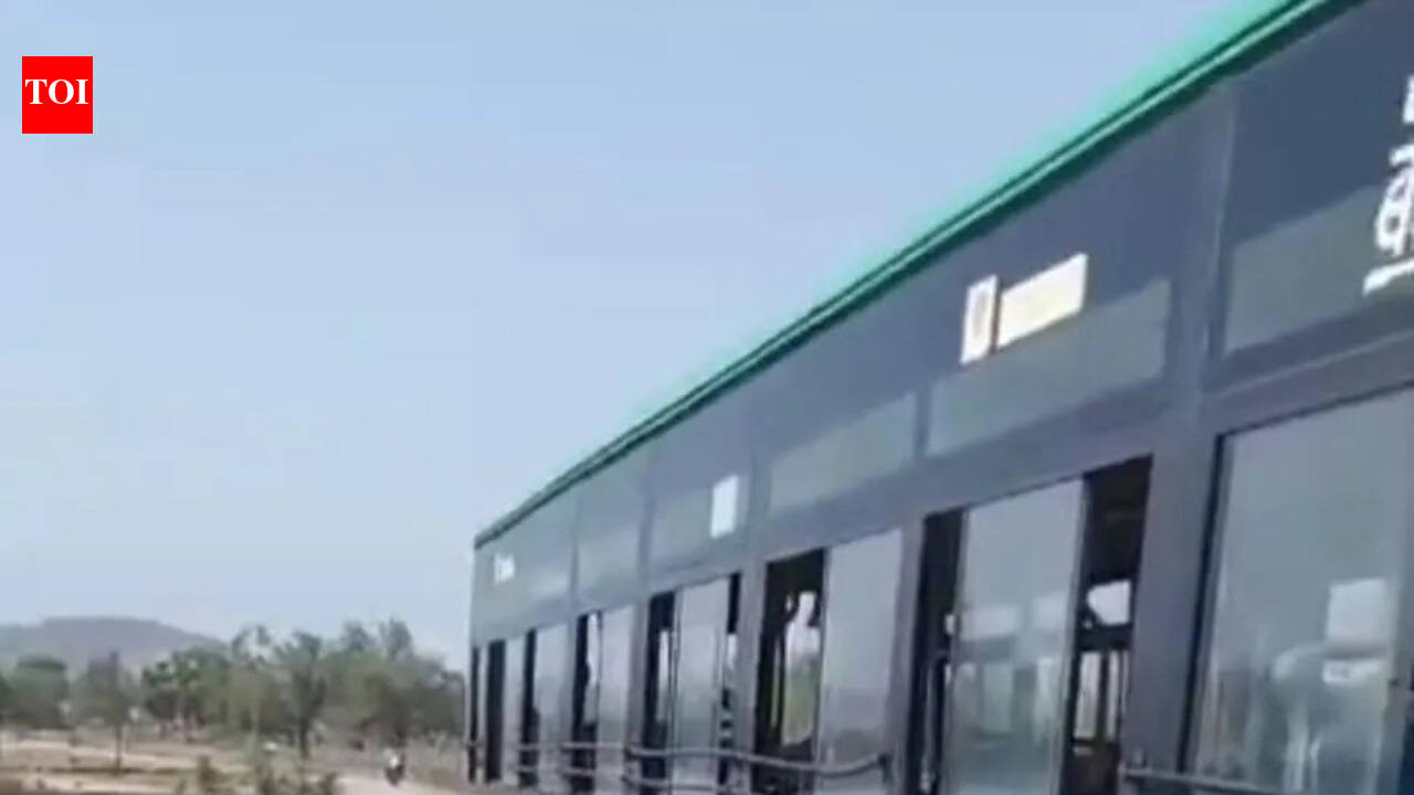 Low-floor buses run out of diesel mid-route