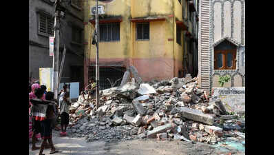 Payloader razes ‘TMC party office’, owner gets back land